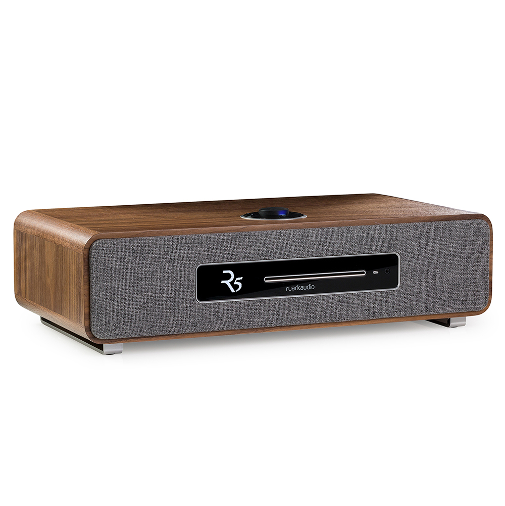 Picture of Ruark R5, walnut wood