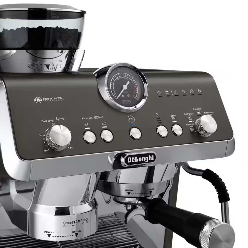 Bild von DéLonghi Kolbenmaschine La Specialista Opera EC9555.BK black