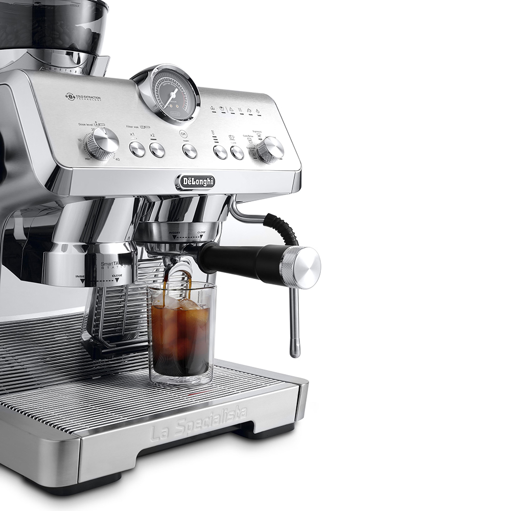 Bild von DéLonghi Kolbenmaschine La Specialista Opera EC9555.M Metall