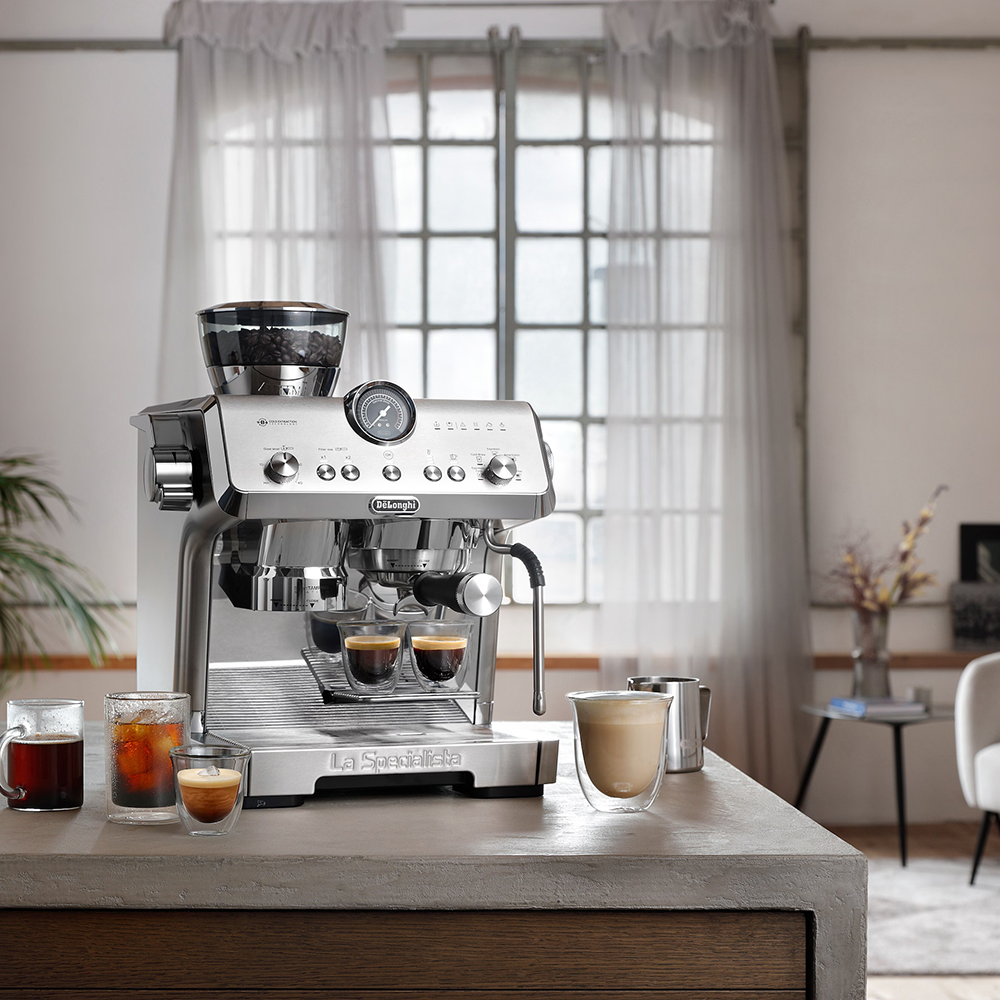 Bild von DéLonghi Kolbenmaschine La Specialista Opera EC9555.M Metall